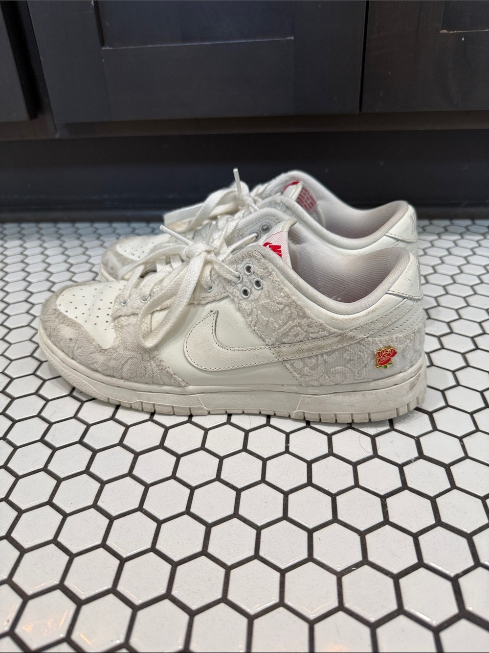 Nike White and Light Gray flower lace sneakers 9 - Picture 2 of 9